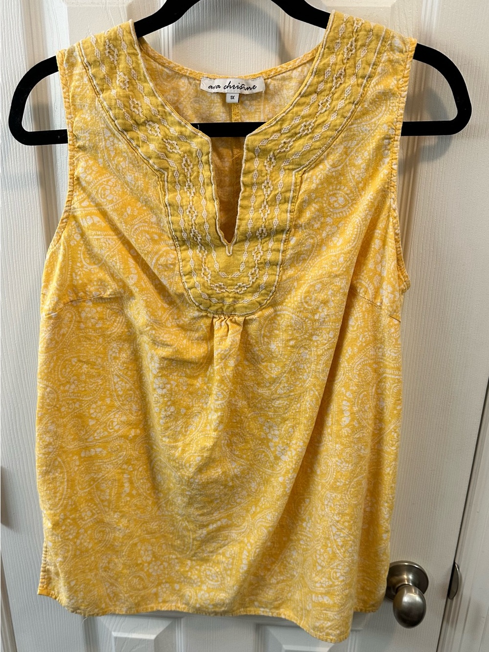 an christine Yellow Sleeveless Embroidered Paisley-Print Blouse